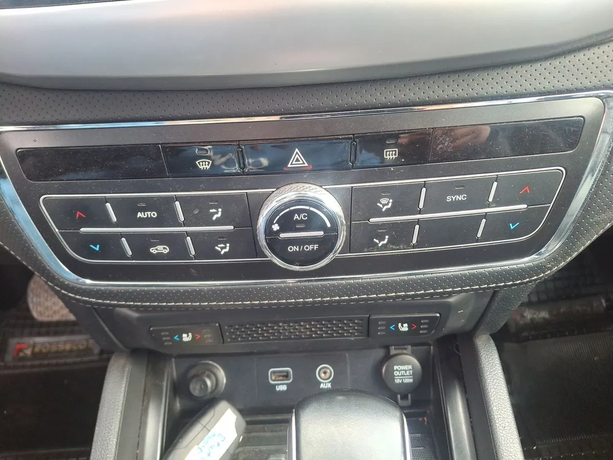 Ssangyong Musso 2.2 Grand Limited Td Diesel 4wd At6 4p año 2022