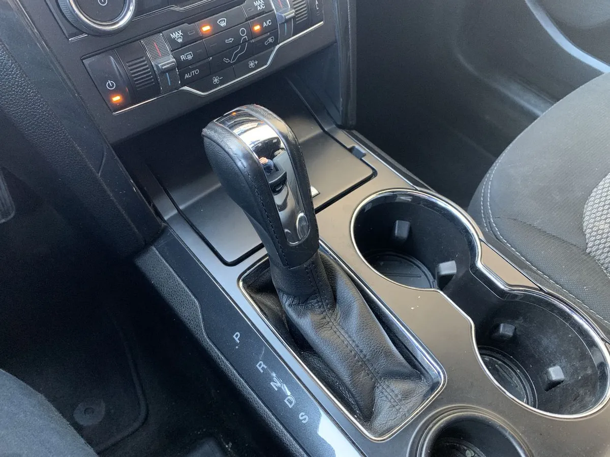 Ford Explorer 3.5 Xlt 4x2 At 5p año 2018