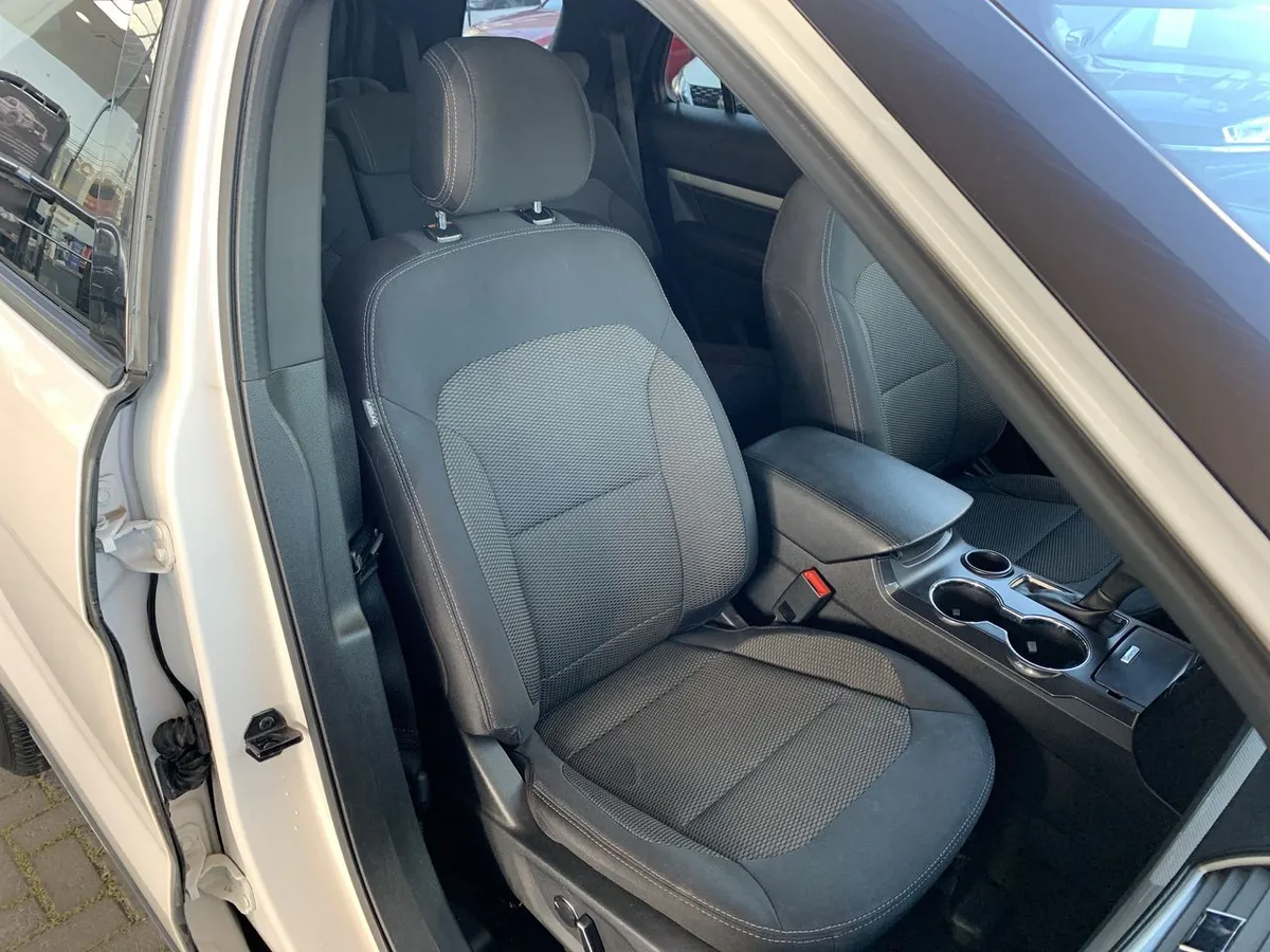 Ford Explorer 3.5 Xlt 4x2 At 5p año 2018