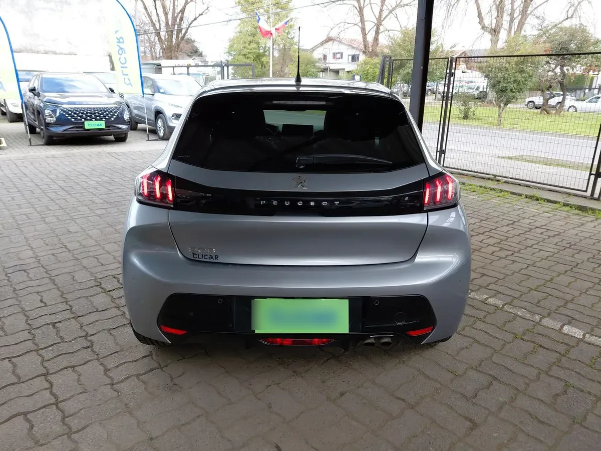 Peugeot 208 1.2 Gt Puretech 4x2 130 Eat8 5p año 2021