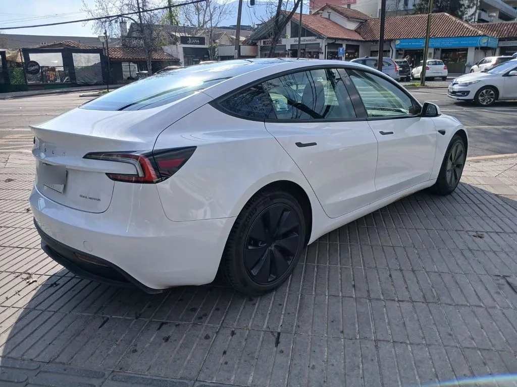 Tesla Model 3 Model 3 Long Range Awd Dual Motor año 2024