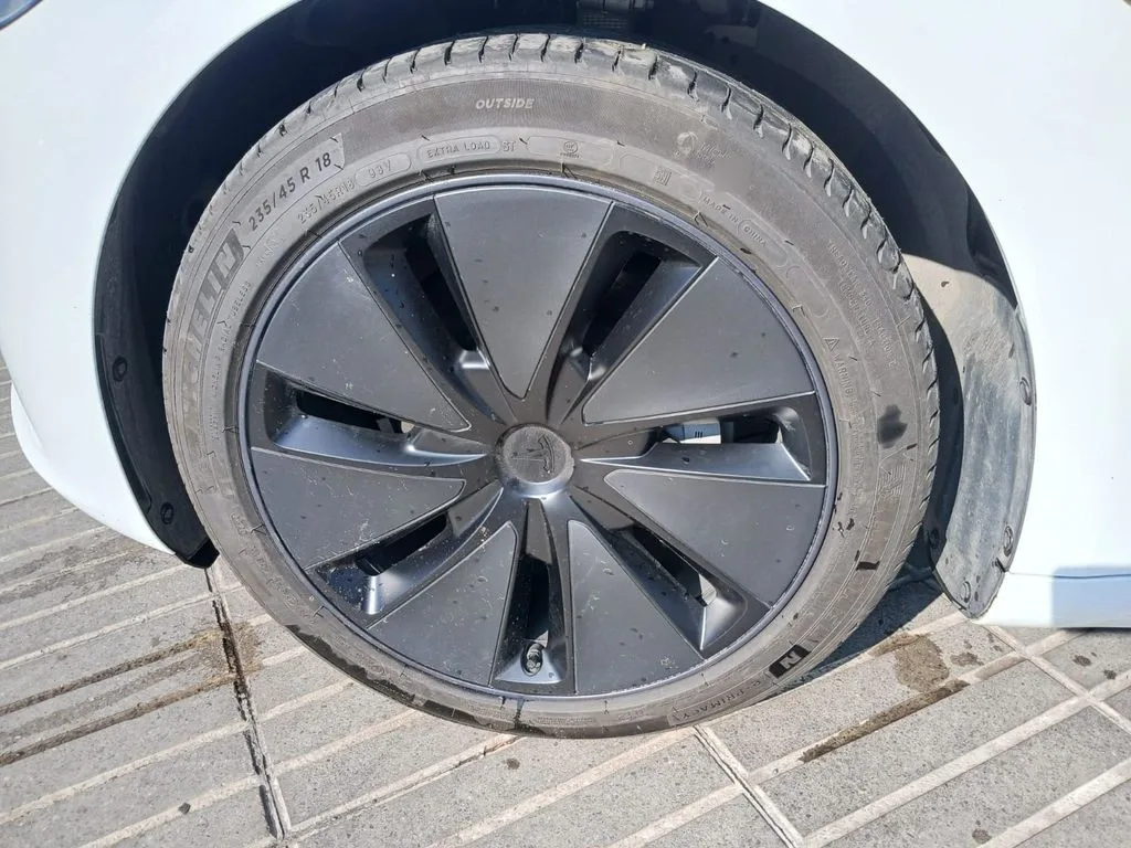 Tesla Model 3 Model 3 Long Range Awd Dual Motor año 2024