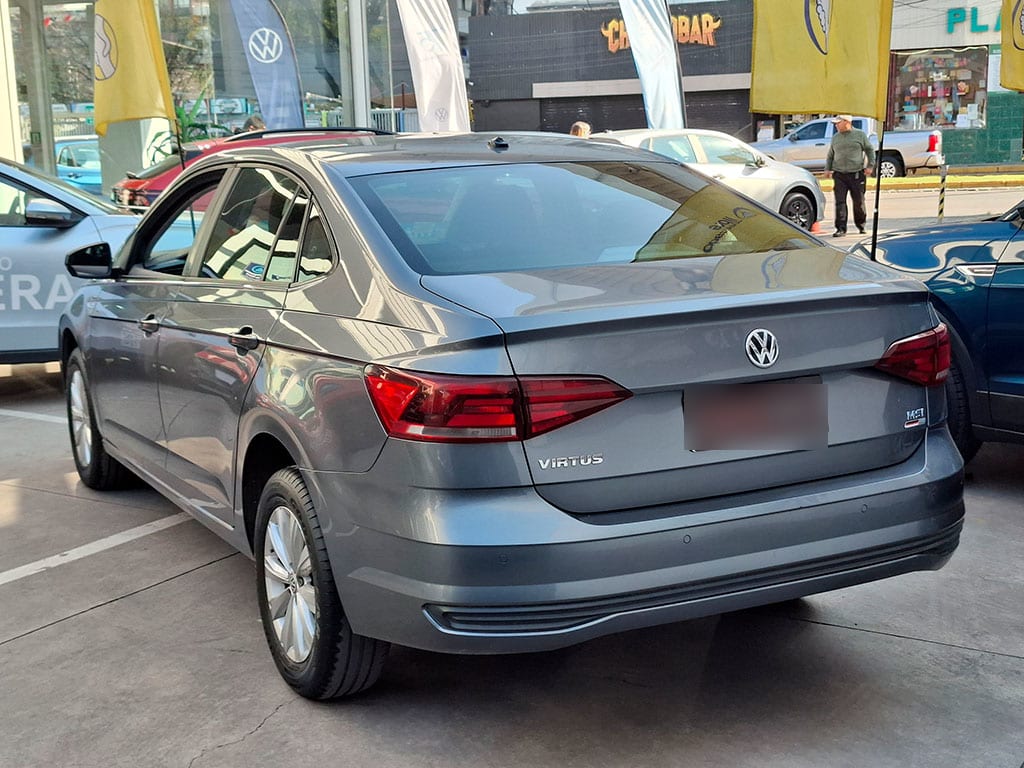 Volkswagen Virtus Otto 1.6 año 2023