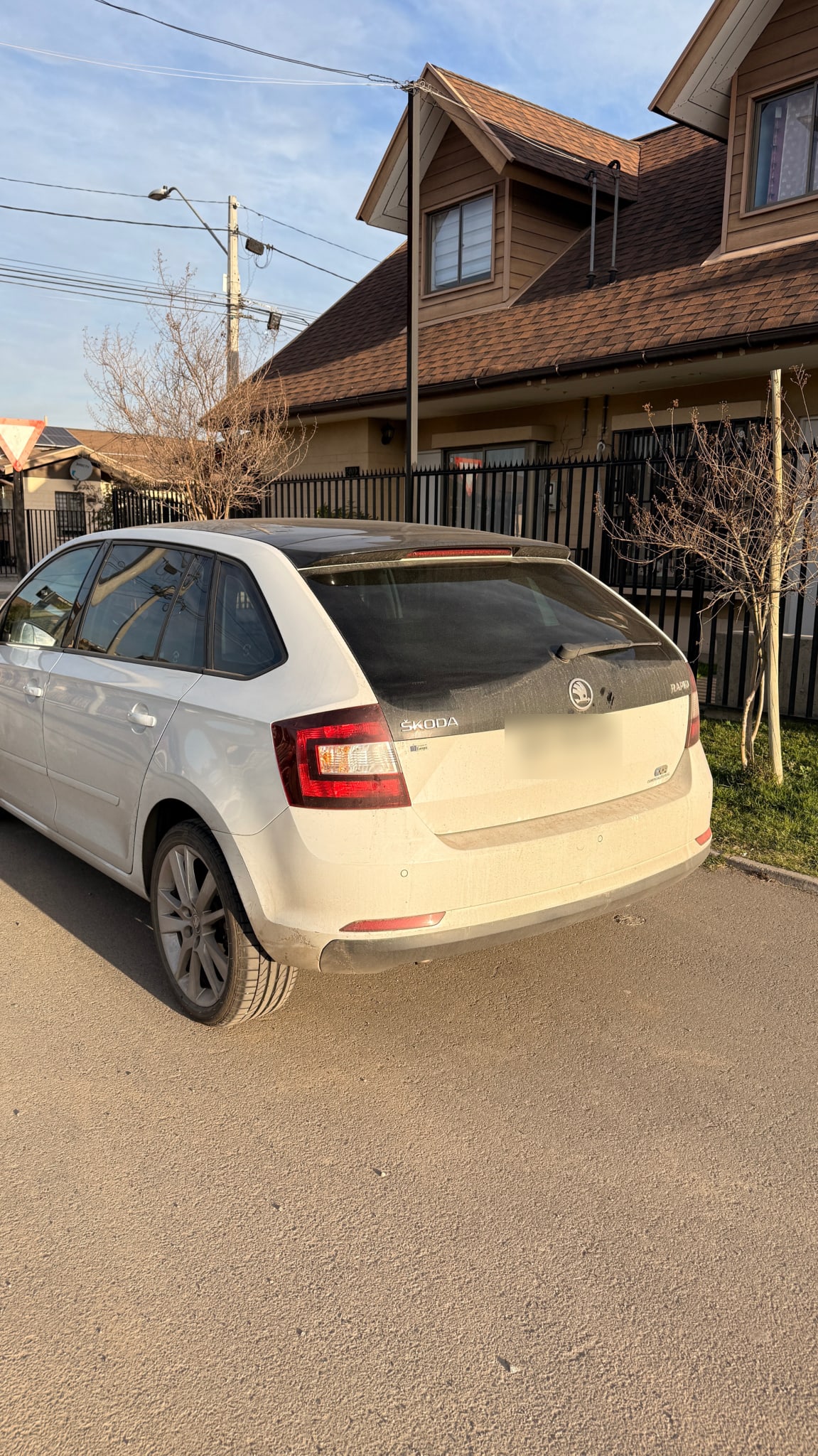 SKODA SPACEBACK 1.4 Tsi Style Dsg At año 2018