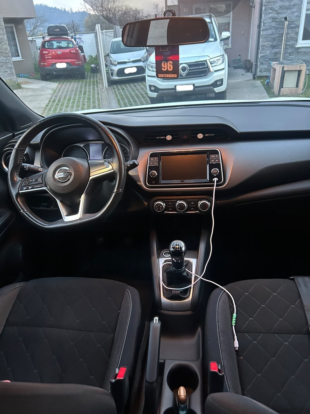 NISSAN KICKS 1.6 Advance Mt año 2019