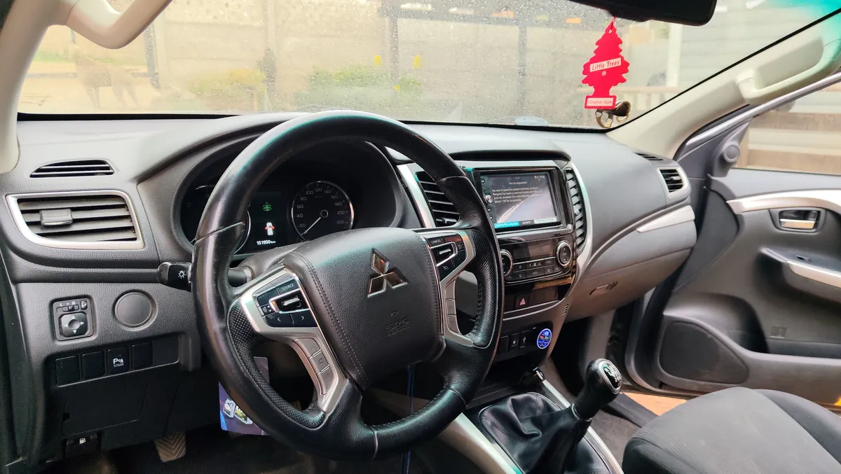 MITSUBISHI MONTERO SPORT 2.4 Limited At 4x4 Diesel año 2019