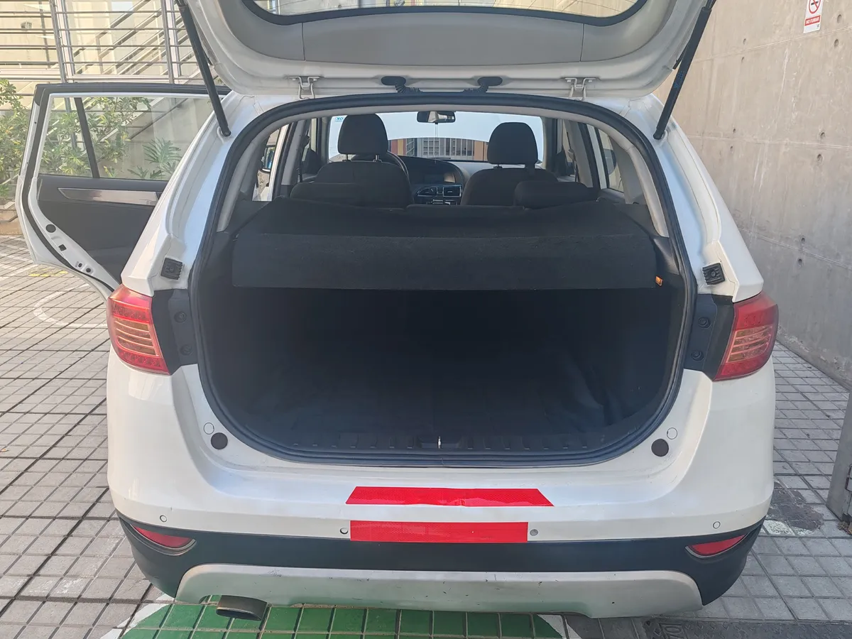 BRILLIANCE V5 1.5 Sport Turbo E5 Mt año 2014