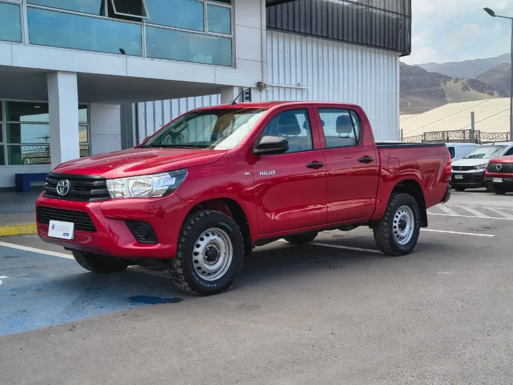 Toyota Hilux Dc 4x4 2.4 D Dx Mt año 2024
