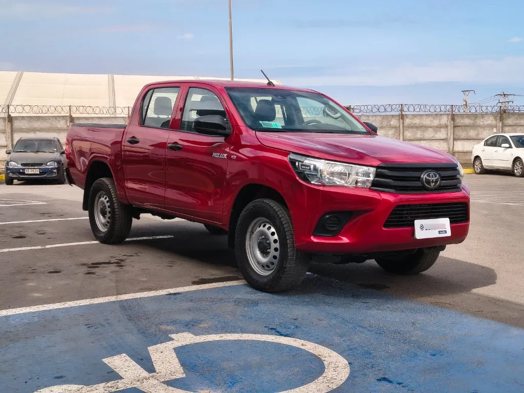Toyota Hilux Hilux Dx Tss 4x4 Mt año 2024