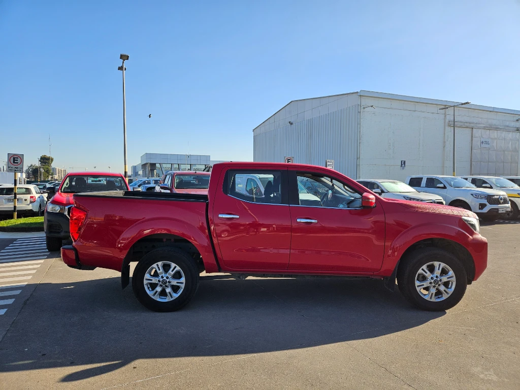 Nissan Navara Navara Dc 4x2 2.3tdi Xe año 2023
