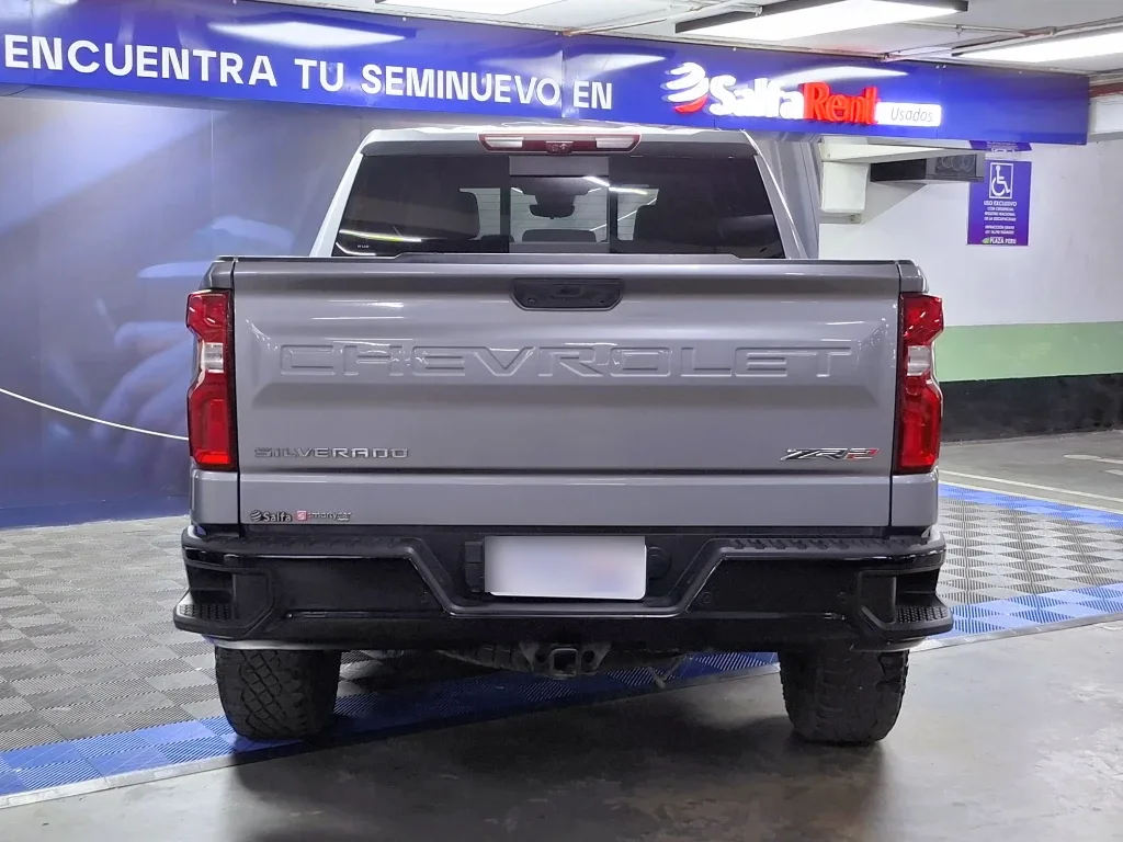 Chevrolet Silverado Silverado Cc Zr2 6.2l At 4wd N2 Onstar año 2023