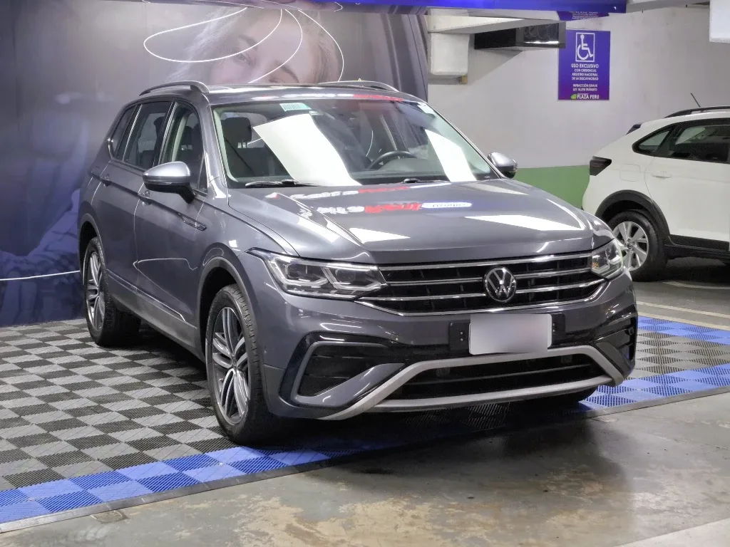 Volkswagen Tiguan Tsi Highline At 150hp año 2024