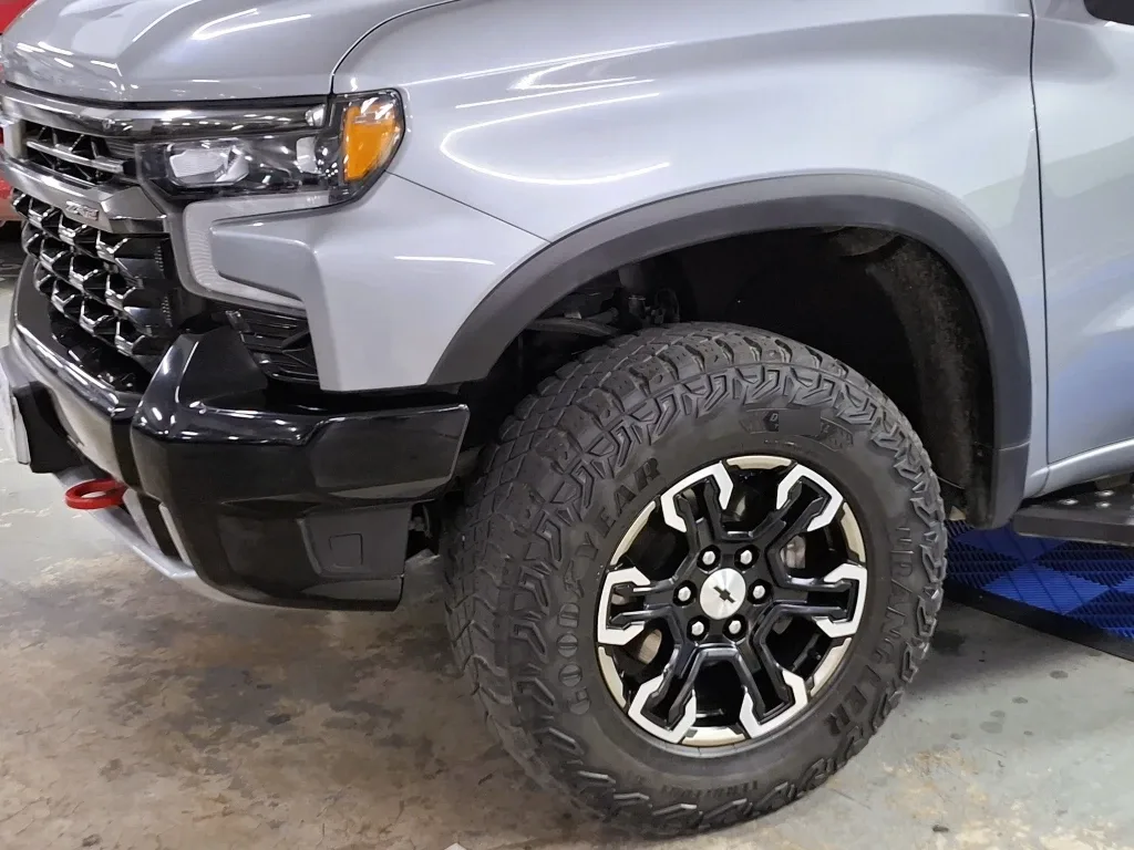 Chevrolet Silverado Silverado Cc Zr2 6.2l At 4wd N2 Onstar año 2023