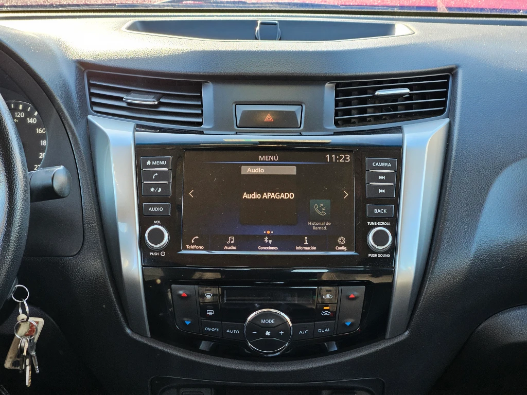 Nissan Navara Navara Dc 4x2 2.3tdi Xe año 2023