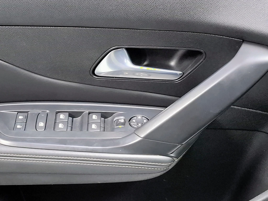 Peugeot 308 308 Allure Bluehdi 130 Eat8 año 2023