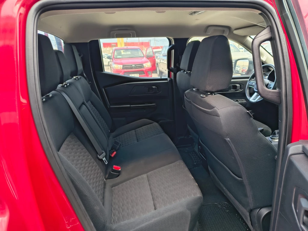 Mitsubishi L200 Katana D/c 2.4 Tdi Mt Xrt 4x4 año 2024