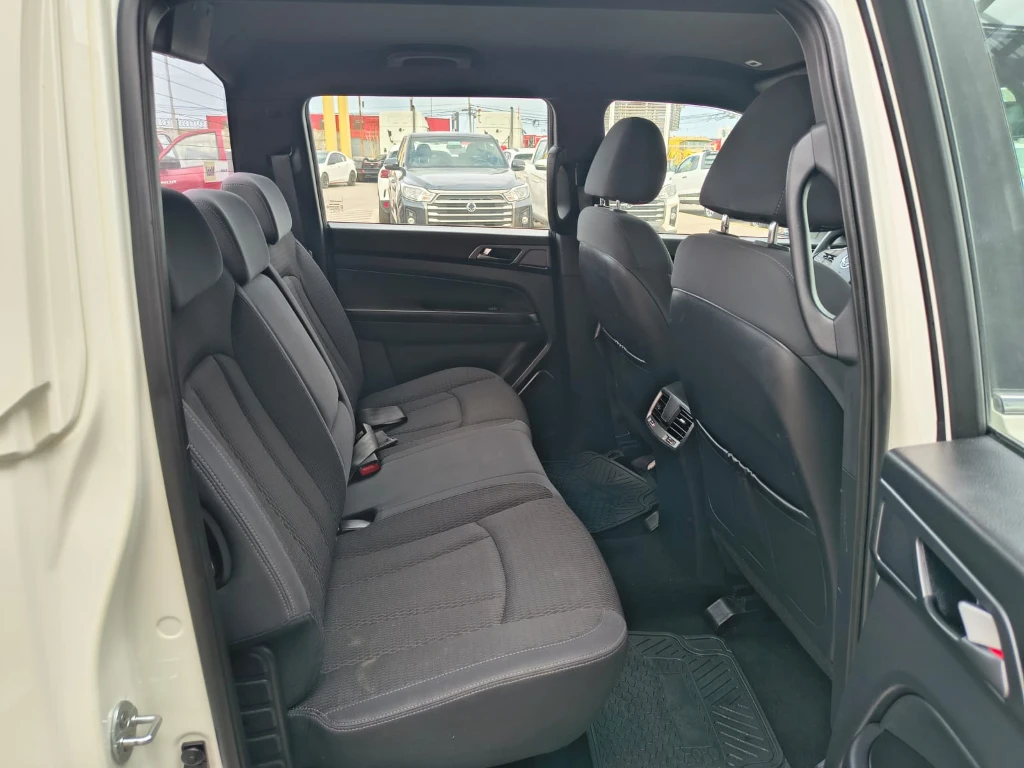 Ssangyong Grand Musso 2.2 4x2 Mt Full-Ql612 año 2023