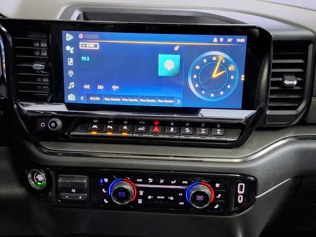 Chevrolet Silverado Silverado Cc Zr2 6.2l At 4wd N2 Onstar año 2023