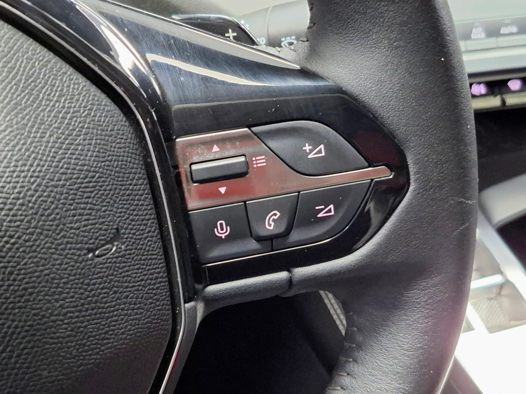 Peugeot 308 308 Allure Bluehdi 130 Eat8 año 2023