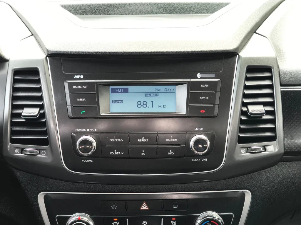 Ssangyong Grand Musso 2.2 4x2 Mt Full-Ql612 año 2023