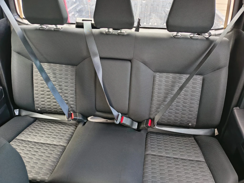 Mitsubishi L200 Katana D/c 2.4 Tdi Mt Xrt 4x4 año 2024