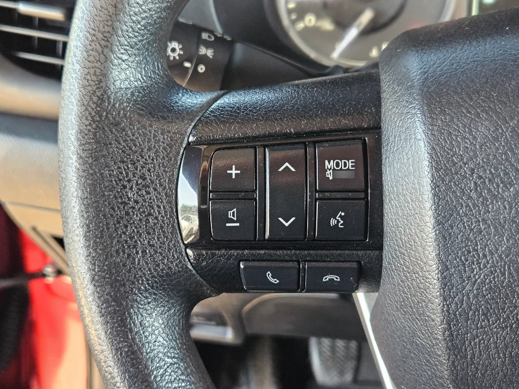 Toyota Hilux Hilux Dc 4x4 2.4 D Dx Mt año 2024