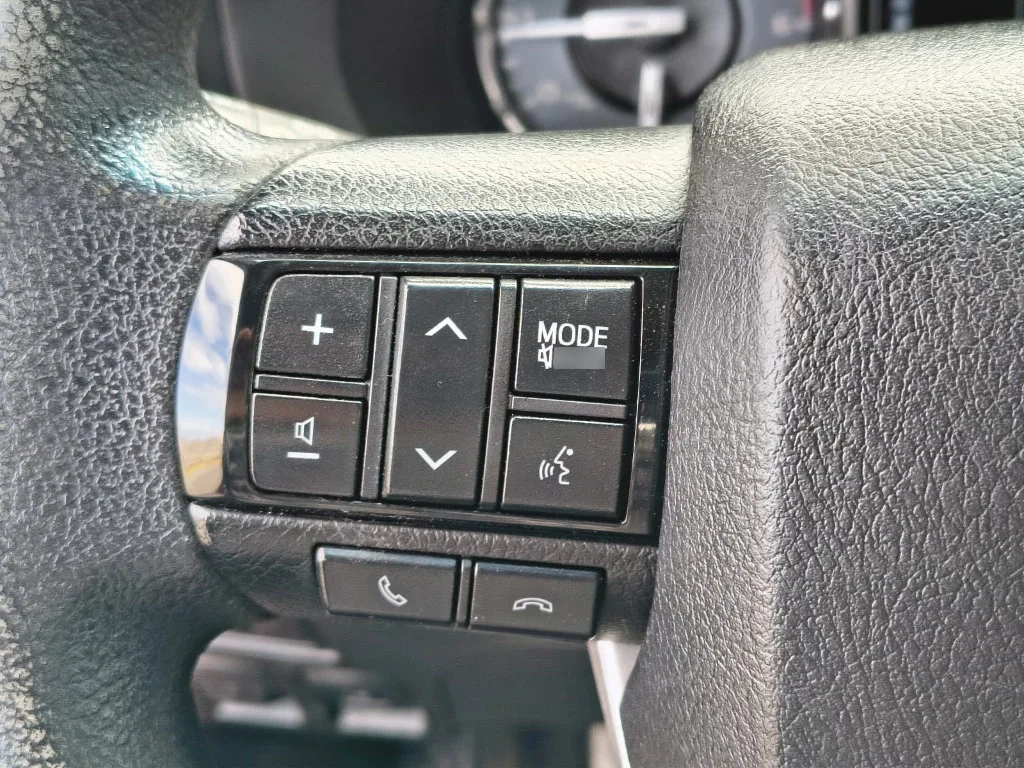 Toyota Hilux Hilux Dx Tss 4x4 Mt año 2024
