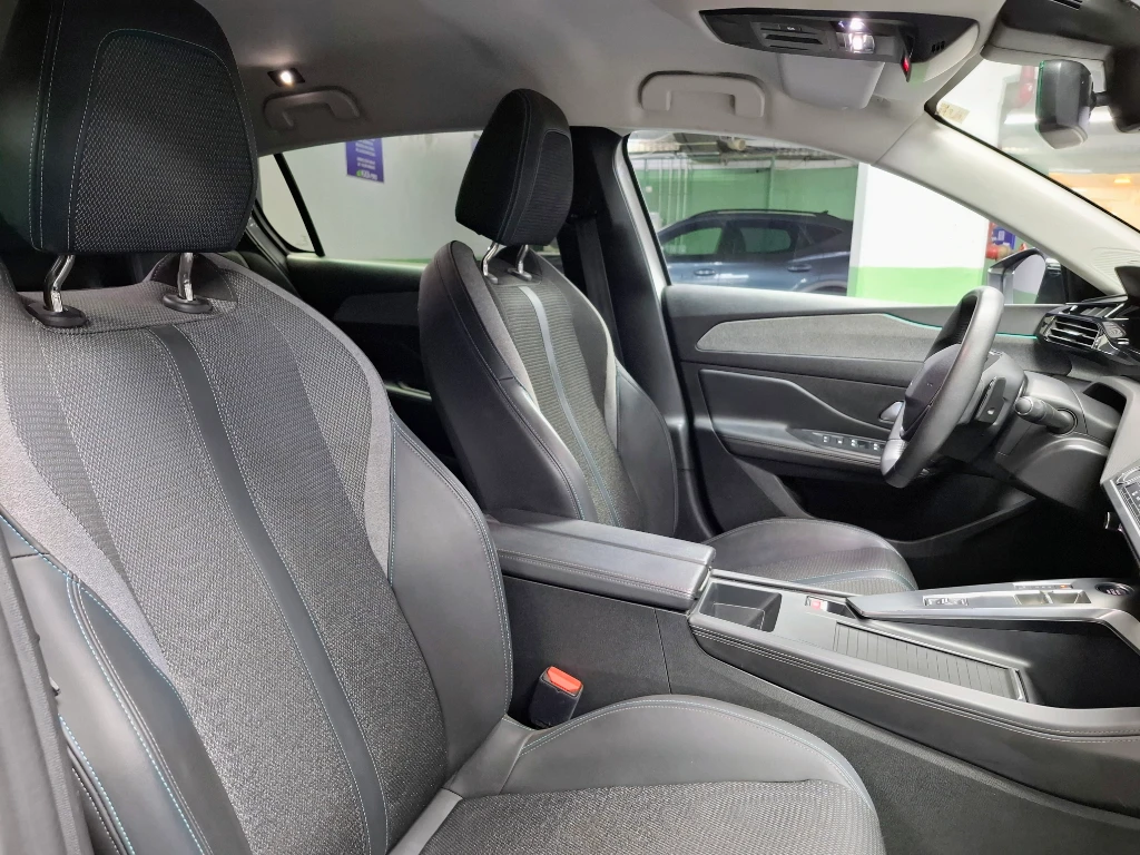 Peugeot 308 308 Allure Bluehdi 130 Eat8 año 2023