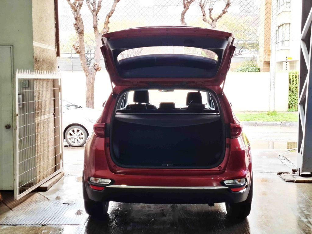 Kia Sportage 2.0 Lx 2wd Special Pack 6mt 5p año 2020