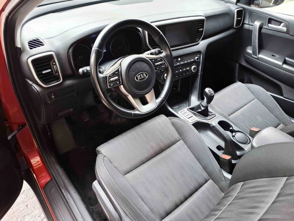 Kia Sportage 2.0 Lx 2wd Special Pack 6mt 5p año 2020