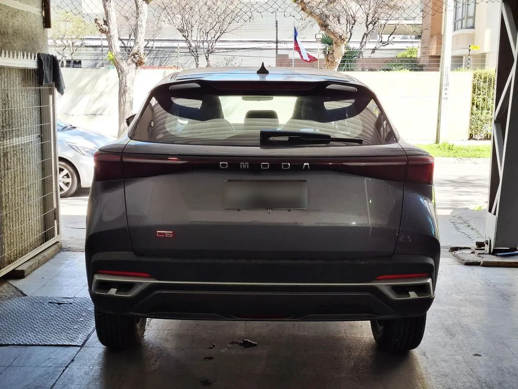 Omoda C5 1.5 Urban 4x2 Cvt At 5p año 2025