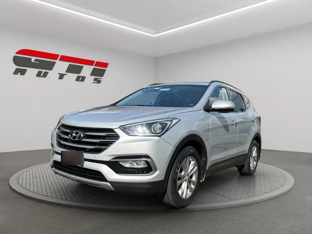 Hyundai Santa Fe 2.2 Gls Crdi Diesel 4wd Dm At 5p año 2018