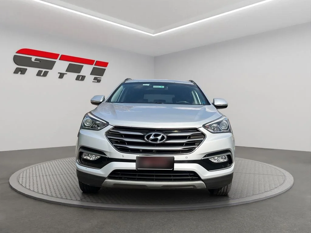Hyundai Santa Fe 2.2 Gls Crdi Diesel 4wd Dm At 5p año 2018