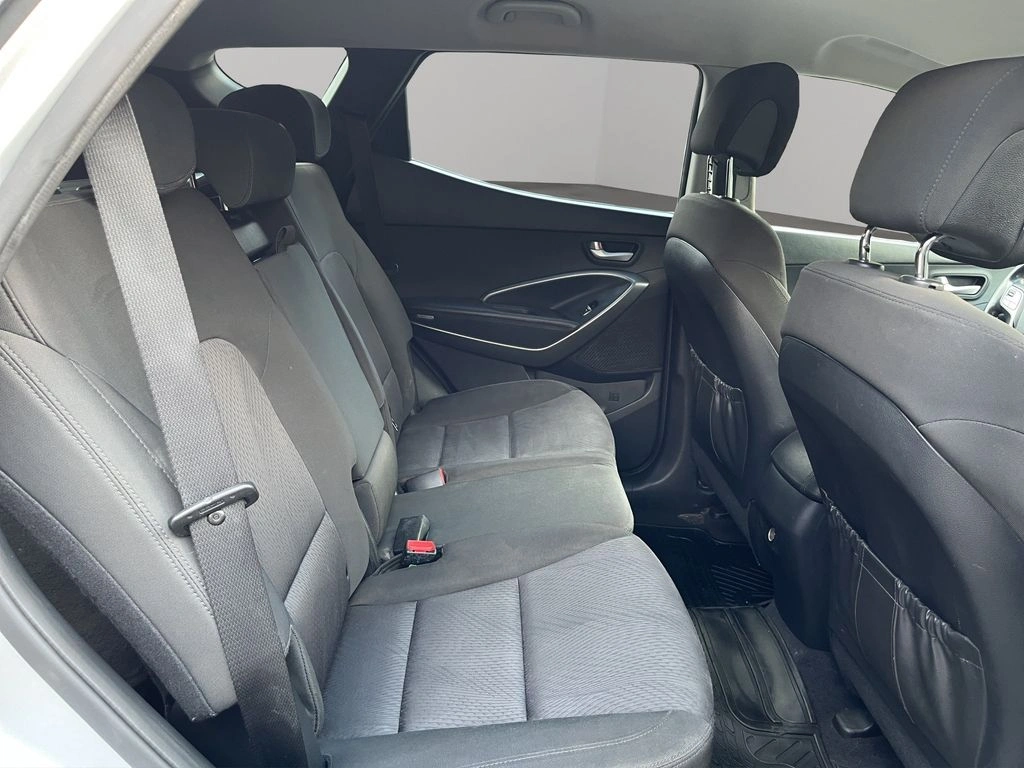 Hyundai Santa Fe 2.2 Gls Crdi Diesel 4wd Dm At 5p año 2018