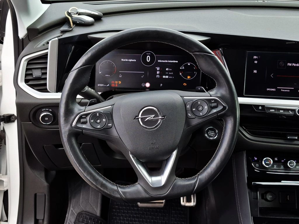 Opel Grandland 1.2t Ultimate 4x2 At 5p año 2023