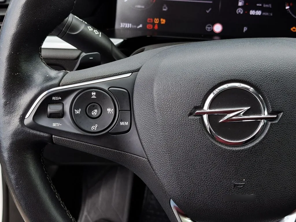 Opel Grandland 1.2t Ultimate 4x2 At 5p año 2023