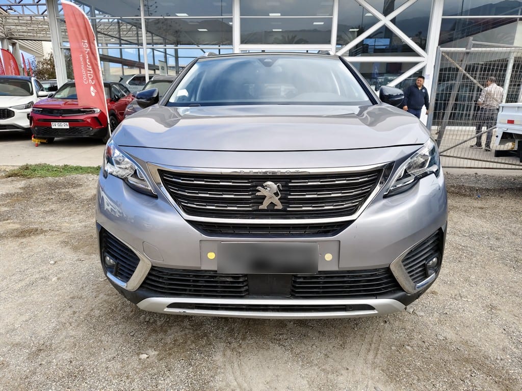 Peugeot 5008 Allure Pack año 2021