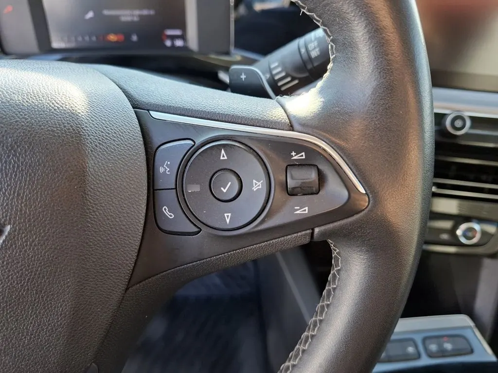 Opel Mokka 1.2t Aut año 2023
