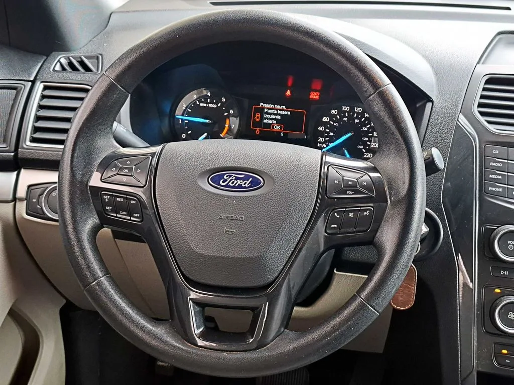 Ford Explorer 2.3 Ecoboost 4x2 At 5p año 2018