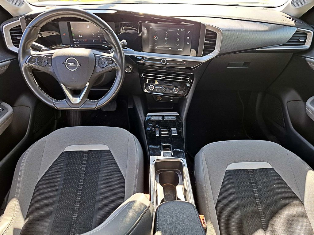 Opel Mokka At año 2023