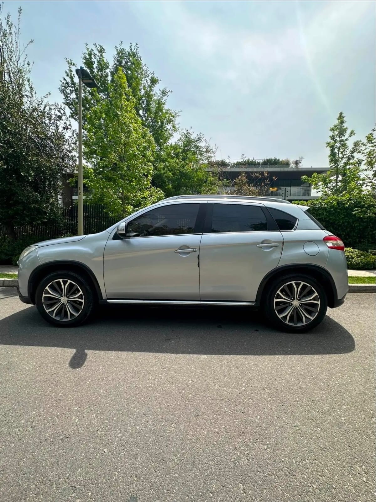 PEUGEOT 4008 2.0 Feline 150hp At 4x4 año 2015