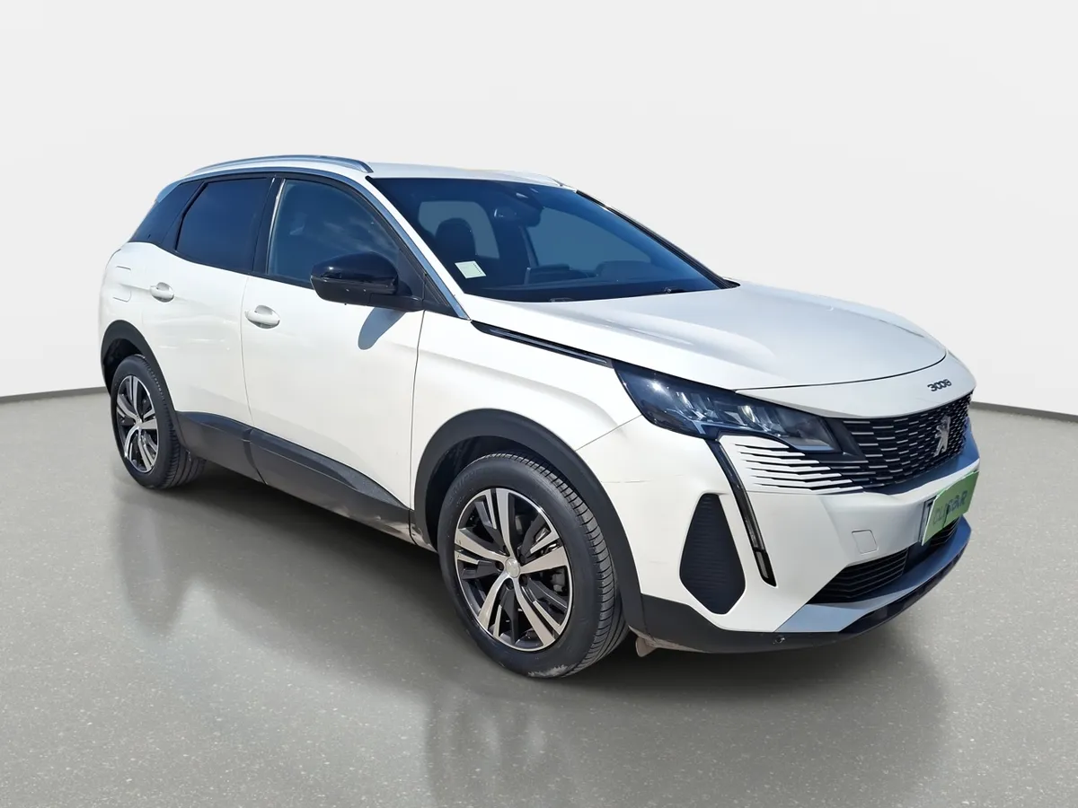 Peugeot 3008 1.2 Active Pack Puretech 130 4x2 Mt6 5p año 2024