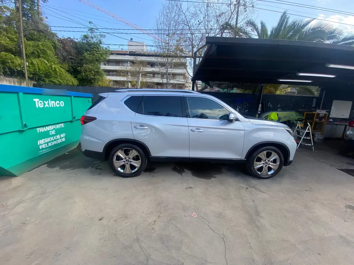 Ssangyong Rexton 2.2t Glx Diesel 4x4 6ab 8at 5p año 2023