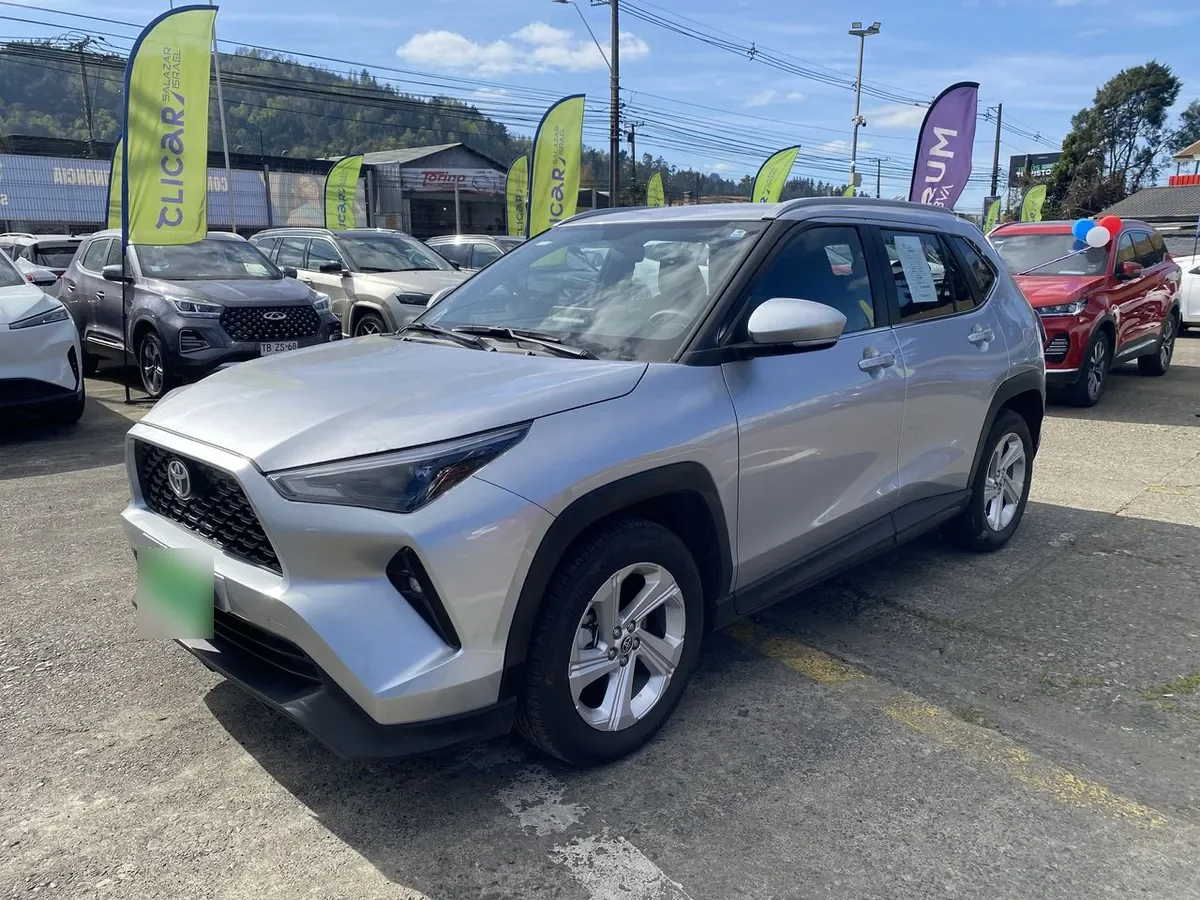 Toyota Yaris Cross 1.5 Xi 4x2 5mt 5p año 2026