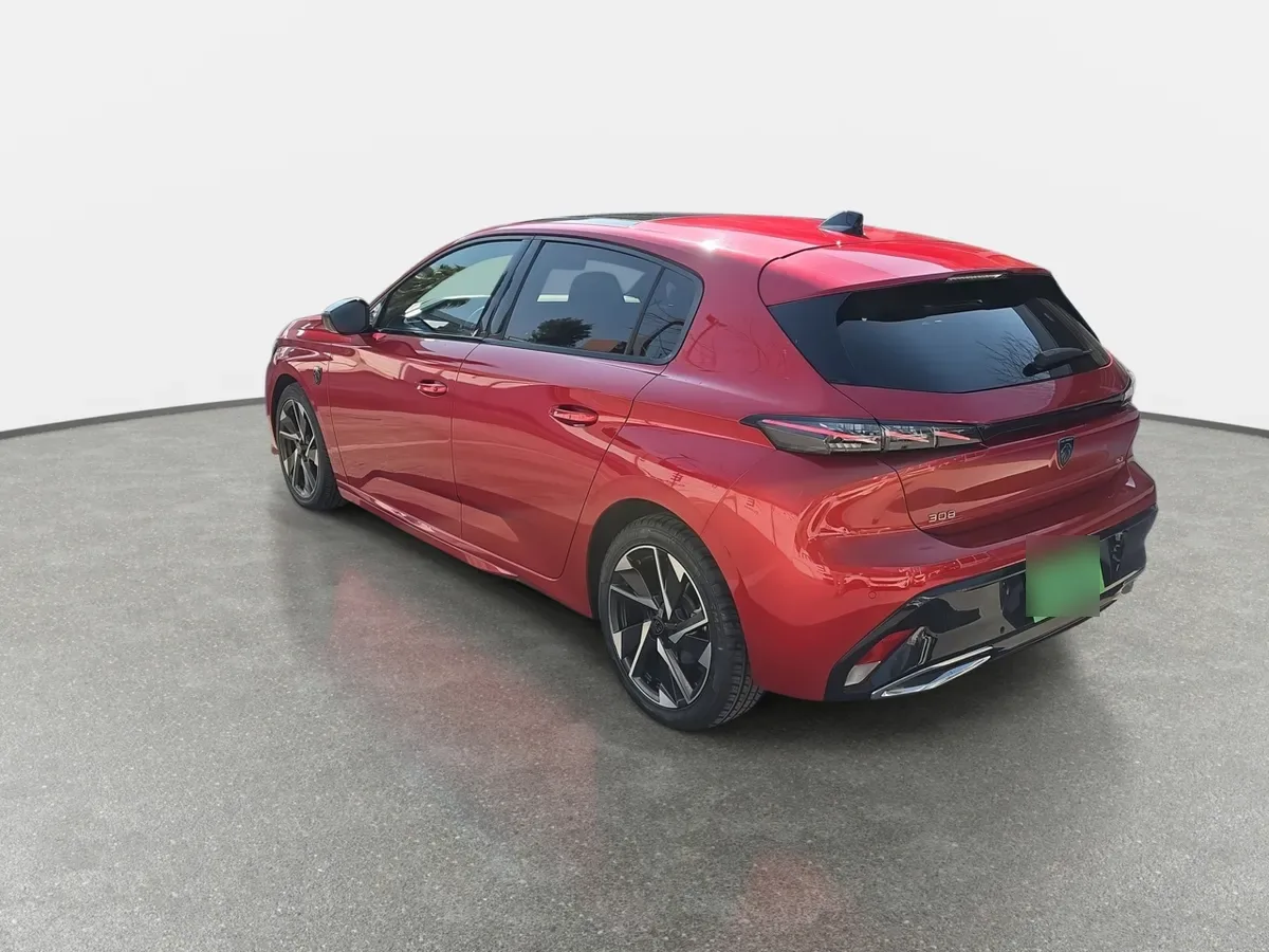Peugeot 308 1.2 Gt Puretech 130 4x2 Eat8 5p año 2026