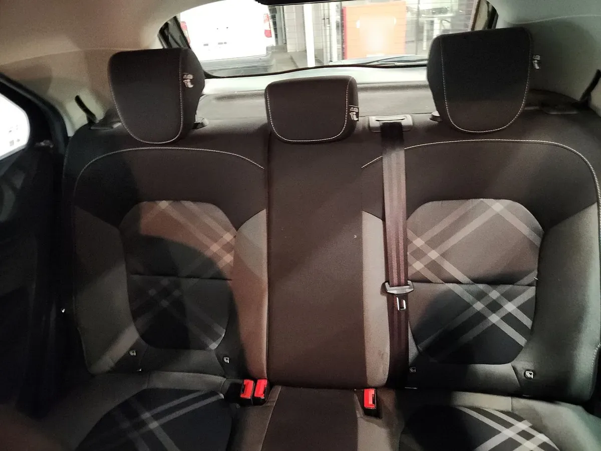 MG Mg 3 1.5 Comfort 4x2 Hb Mt 5p año 2024