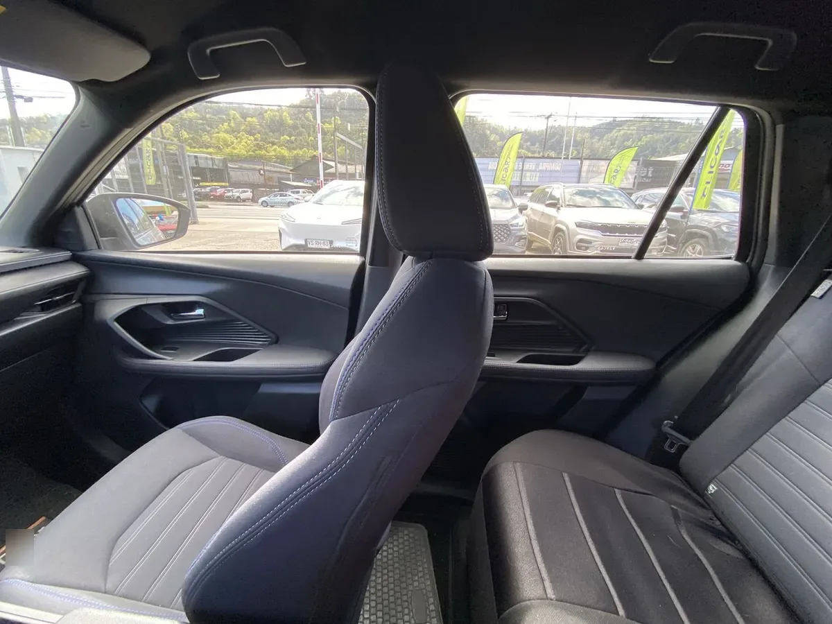 Toyota Yaris Cross 1.5 Xi 4x2 5mt 5p año 2026