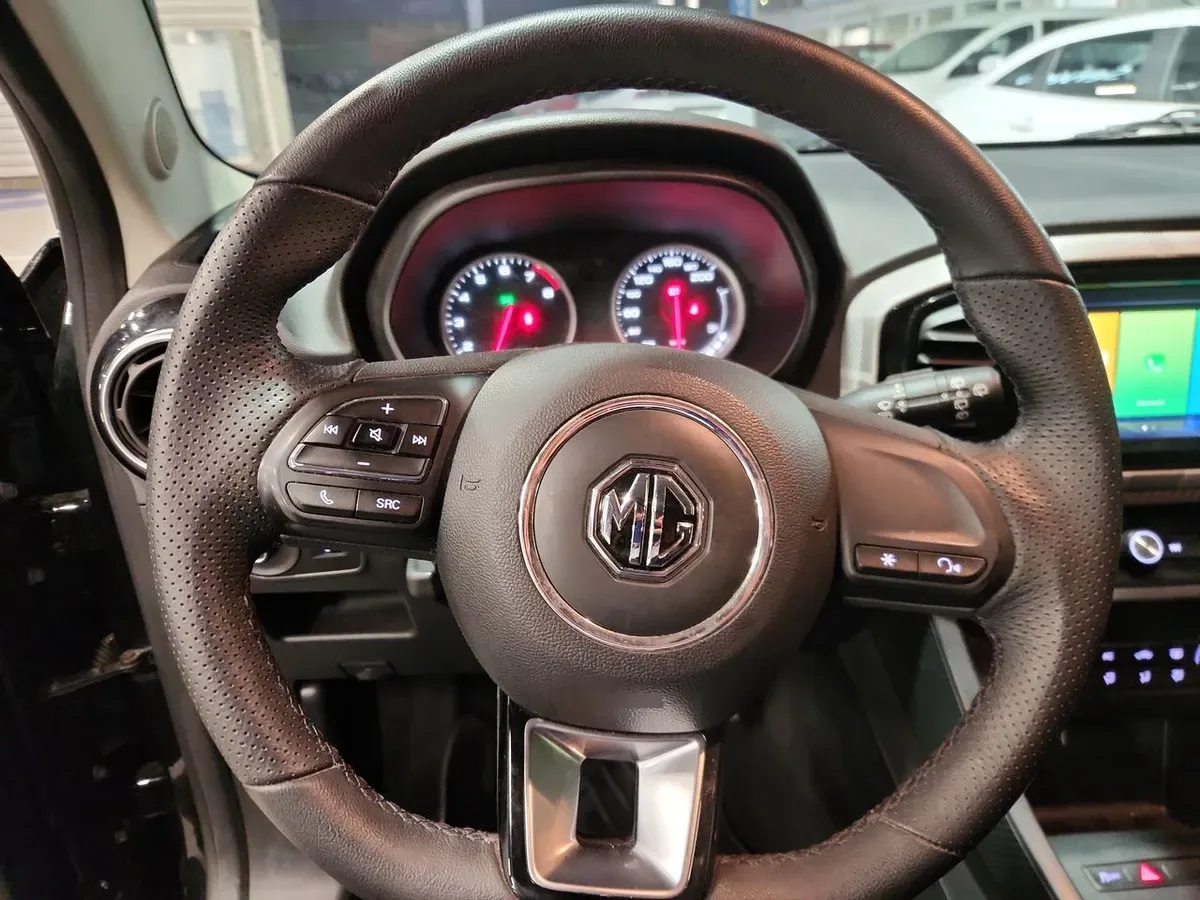 MG Mg 3 1.5 Comfort 4x2 Hb Mt 5p año 2024