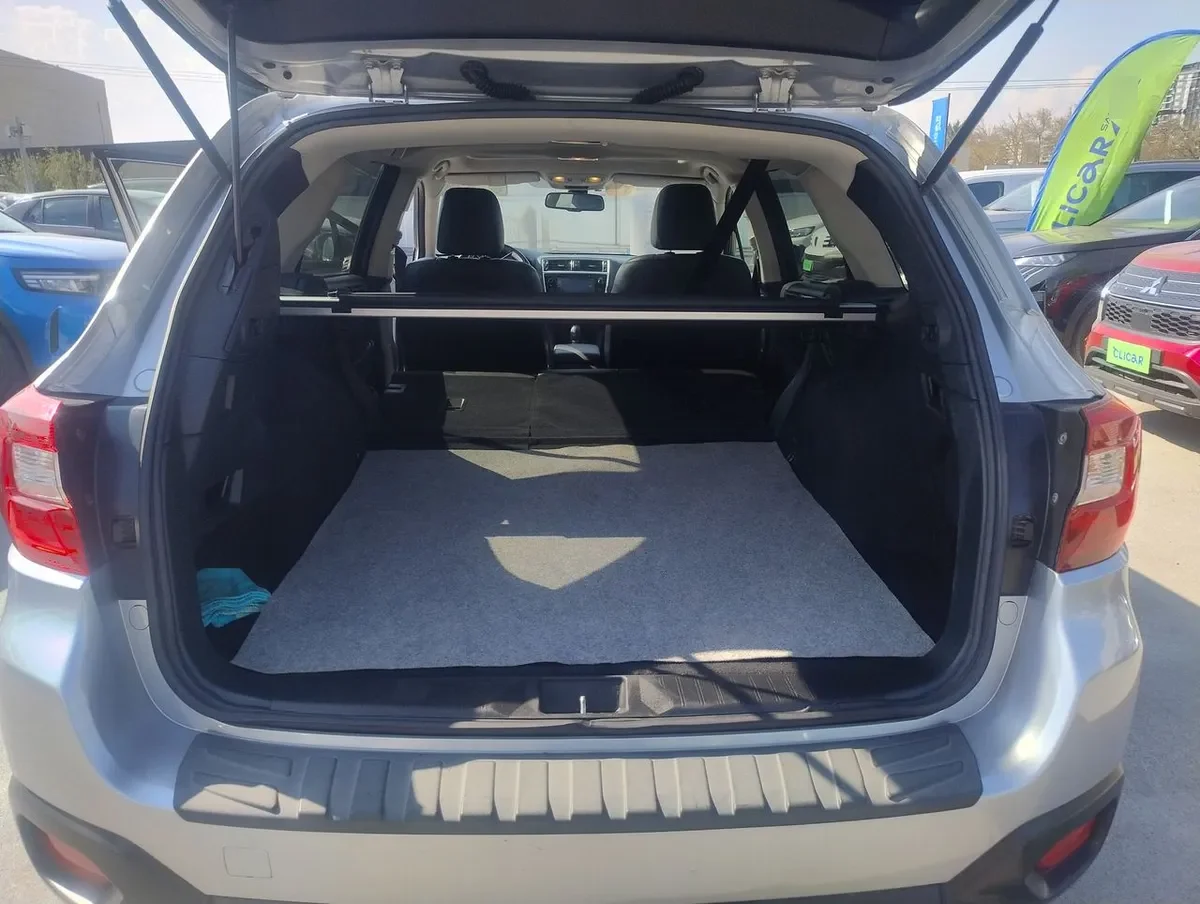 Subaru Outback 2.0 Diesel Limited Awd Cvt At 5p año 2019