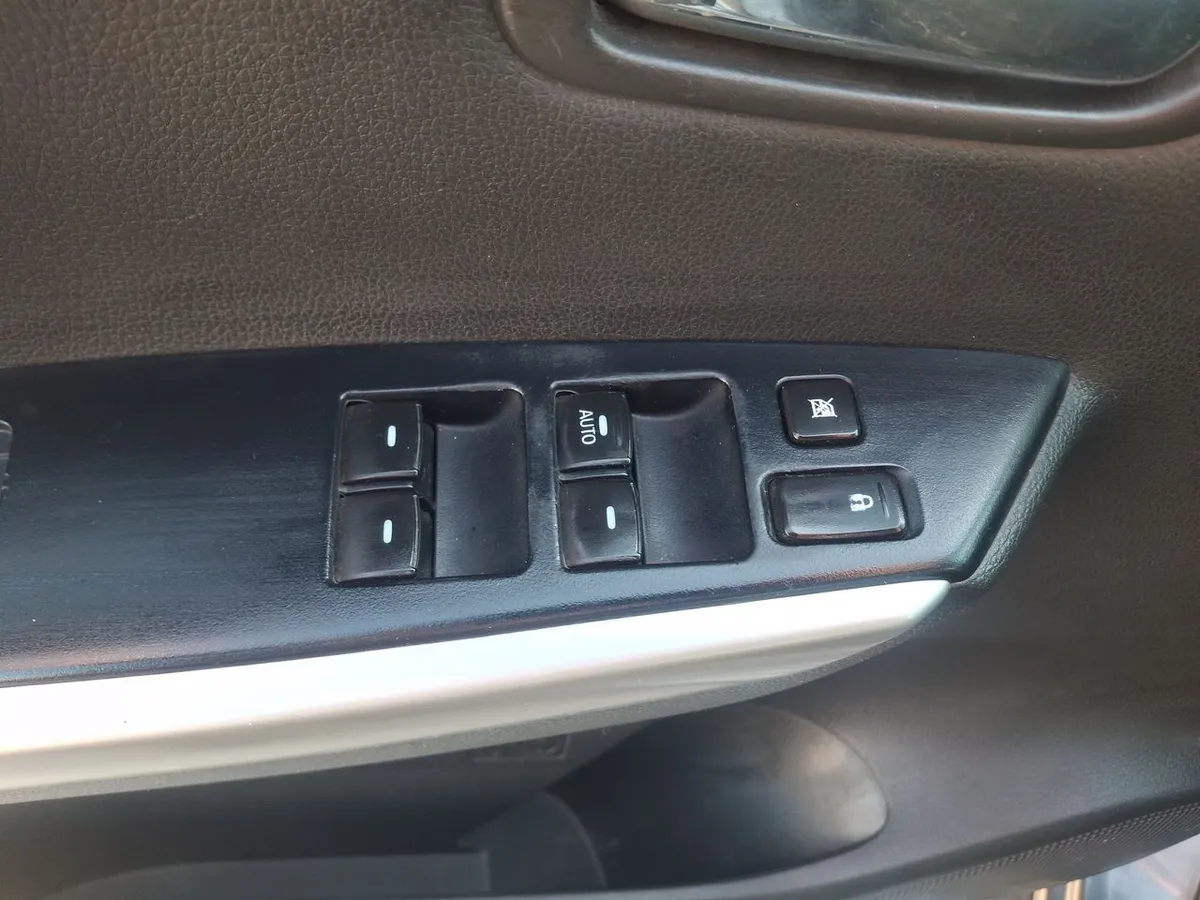Mitsubishi Montero Sport 2.4 Diesel 4x2 Mt 5p año 2020
